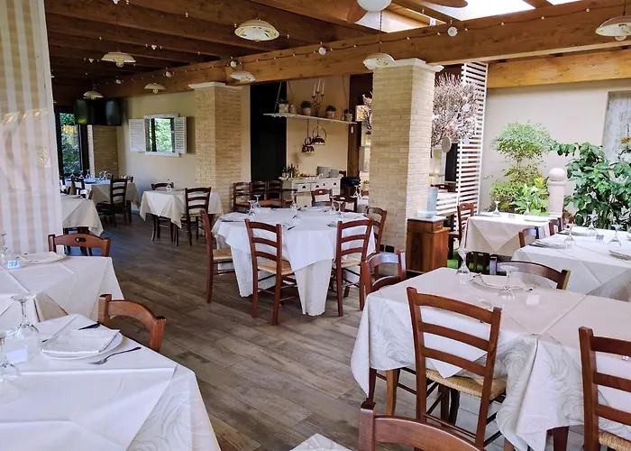 La Vecchia Fontana Del Convento