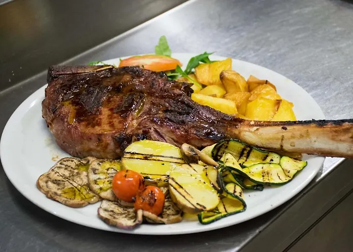 فندق مبيت وإفطار La Vecchia Fontana Del Convento جوليانوفا